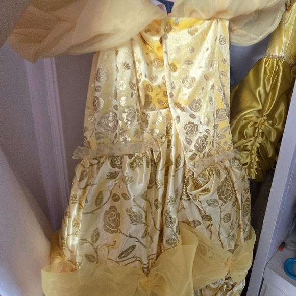 Disney Castle Collection Belle Dress - Picture 2 of 3